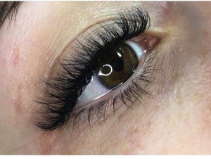 A close up of freshly applied eyelash extensions by Lash and Brow Art technician Kelly Paterson