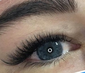 Gorgeous full lashes applied by Kelly Paterson of Lash and Brow Art salon in Langley BC